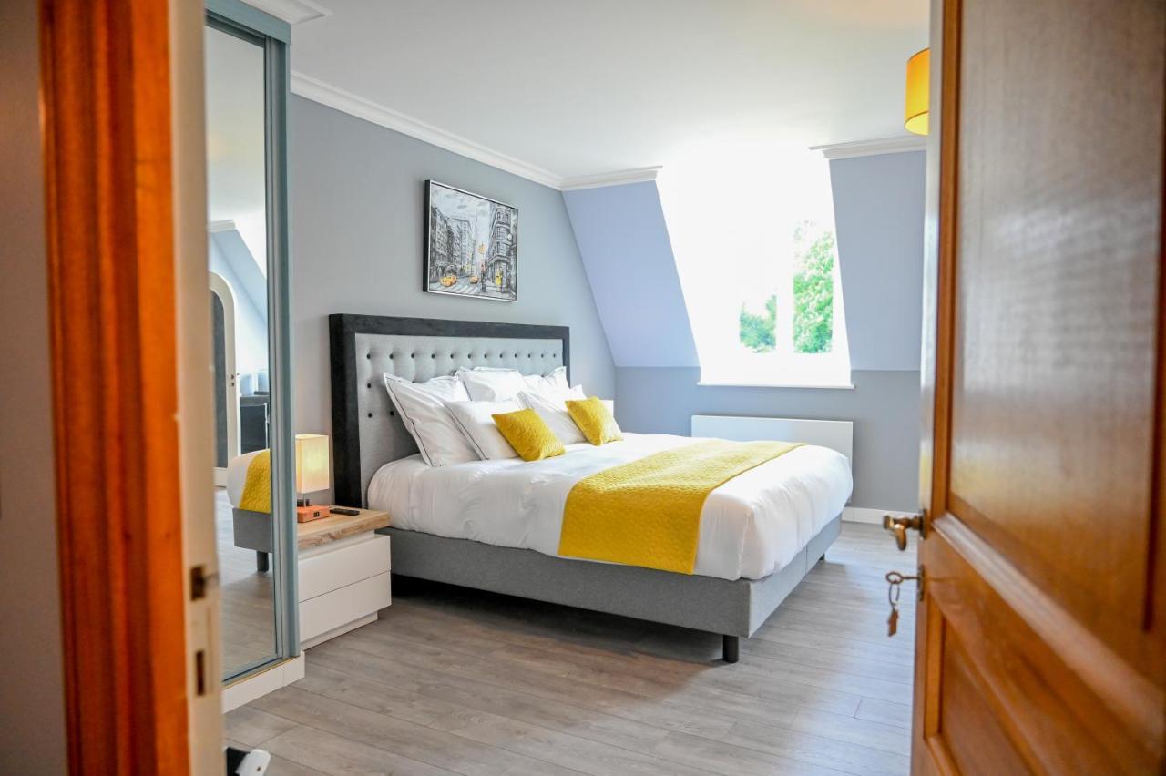 Tessy-sur-Vire La Fontaine Dort Bed & Breakfast エクステリア 写真
